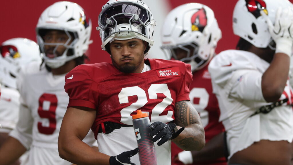 Cardinals RB Tyler Allgeier on welcoming Jeremiyah Love: "There's no point being a jerk"