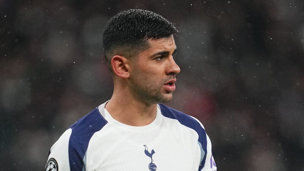 Cristian Romero of Tottenham Hotspur looks on during the game against Eintracht Frankfurt
